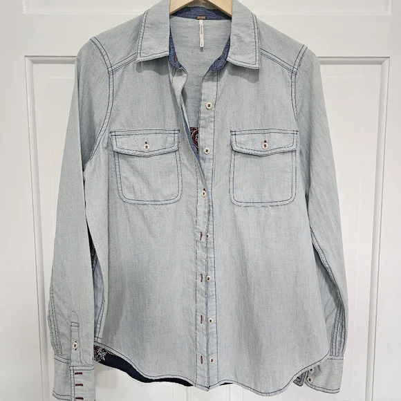 Free People Bandana Bandit Printed & Embroidered Button Down Size S - Picture 4 of 16